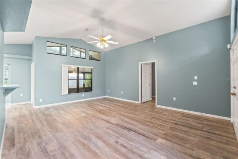House in Brooksville, Florida 3 bedrooms, 131.74 sq.m. № 1887127 - photo 8