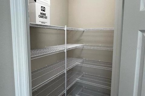 Снять в аренду виллу или дом в Уэсли-Чепел, Флорида 7 комнат, 189.43м2, № 1908600 - фото 7