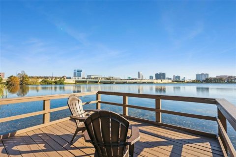 Condo in Orlando, Florida, 1 bedroom  № 2213063 - photo 24