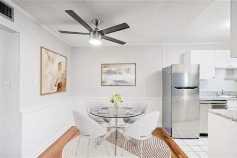 Condo in Orlando, Florida, 1 bedroom  № 2213063 - photo 8