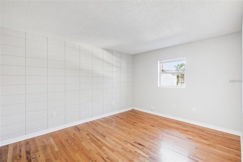 Condo in Orlando, Florida, 1 bedroom  № 2213063 - photo 14