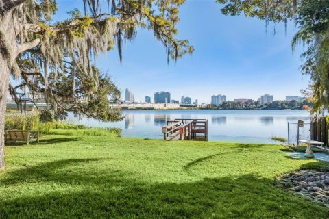 Condo in Orlando, Florida, 1 bedroom  № 2213063 - photo 19