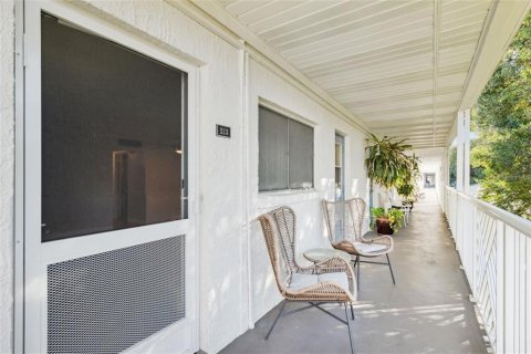 Condo in Orlando, Florida, 1 bedroom  № 2213063 - photo 2