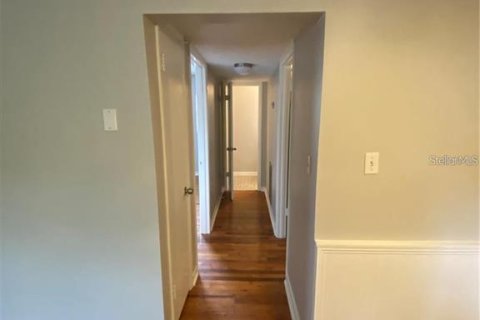 Condo in Orlando, Florida, 1 bedroom  № 2213063 - photo 12