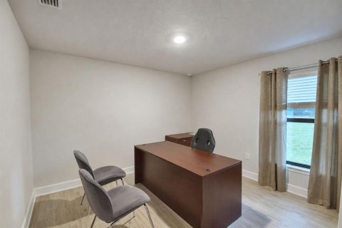 Villa ou maison à vendre à Auburndale, Floride: 4 chambres, 204.38 m2 № 2111440 - photo 27