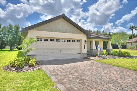 Villa ou maison à vendre à Auburndale, Floride: 4 chambres, 204.38 m2 № 2111440 - photo 2