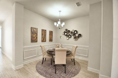 Villa ou maison à vendre à Auburndale, Floride: 4 chambres, 204.38 m2 № 2111440 - photo 9