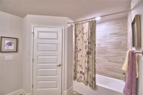 Villa ou maison à vendre à Auburndale, Floride: 4 chambres, 204.38 m2 № 2111440 - photo 23