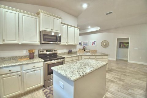 Villa ou maison à vendre à Auburndale, Floride: 4 chambres, 204.38 m2 № 2111440 - photo 14
