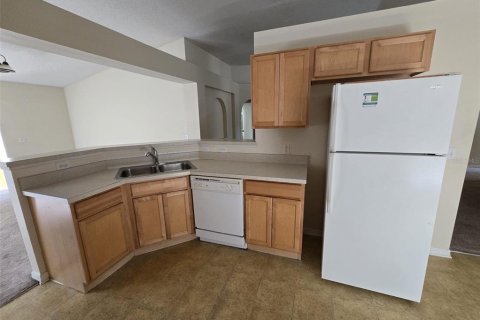 House in Davenport, Florida 4 bedrooms, 174.1 sq.m. № 1839996 - photo 7