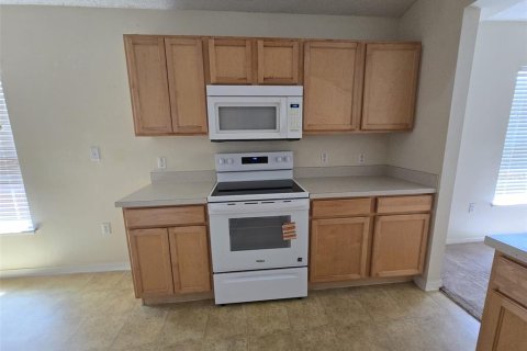 House in Davenport, Florida 4 bedrooms, 174.1 sq.m. № 1839996 - photo 6
