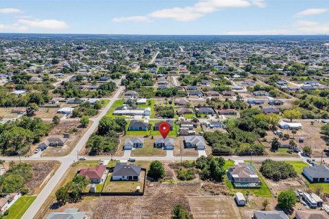 Casa en venta en Lehigh Acres, Florida, 3 dormitorios № 2066610 - foto 15