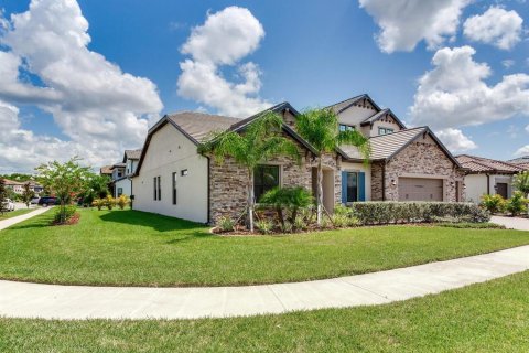 House in Odessa, Florida 5 bedrooms, 335.84 sq.m. № 1804872 - photo 3