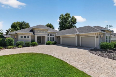 Casa en Gainesville, Florida 4 dormitorios, 332.87 m2 № 2197337