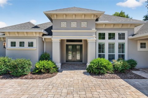 House in Gainesville, Florida 4 bedrooms, 332.87 sq.m. № 2197337 - photo 7