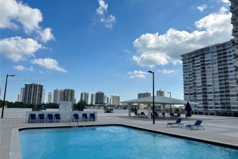 Купить кондоминиум в Авентура, Флорида 2 спальни, 98.29м2, № 1993582 - фото 8