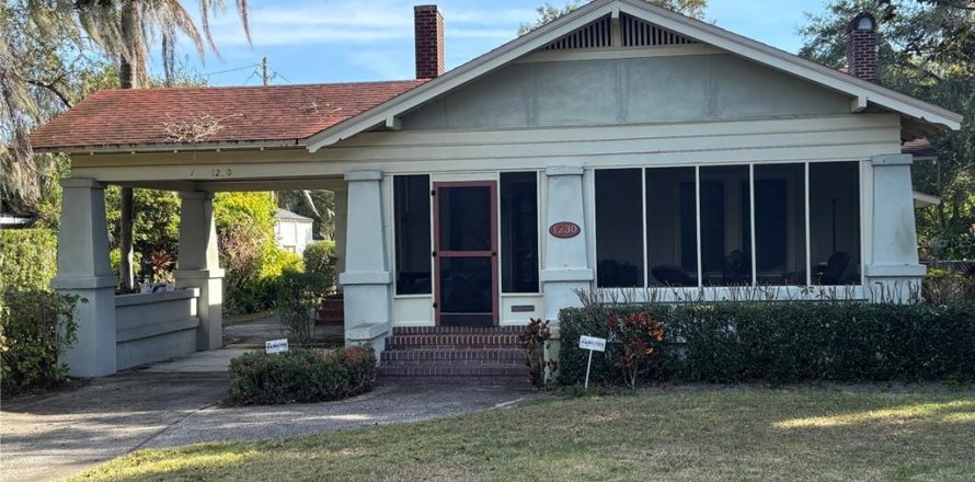 House in Bartow, Florida 2 bedrooms, 159.14 sq.m. № 2166598