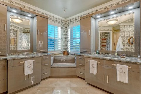 Купить кондоминиум в Лонгбоут-Ки, Флорида 12 комнат, 319.31м2, № 1906273 - фото 30