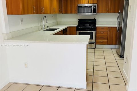 Copropriété à louer à Miami, Floride: 2 chambres, 129.13 m2 № 2007069 - photo 6