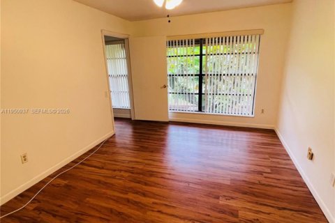 Copropriété à louer à Miami, Floride: 2 chambres, 129.13 m2 № 2007069 - photo 12