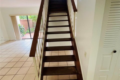 Copropriété à louer à Miami, Floride: 2 chambres, 129.13 m2 № 2007069 - photo 9