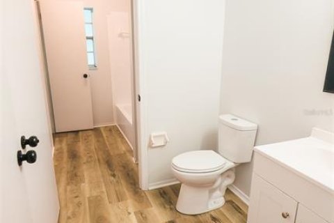 Купить виллу или дом в Уайлдвуд, Флорида 6 комнат, 89.28м2, № 1835944 - фото 9