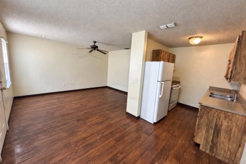 Appartement à louer à Auburndale, Floride: 1 chambre, 65.03 m2 № 2413797 - photo 4