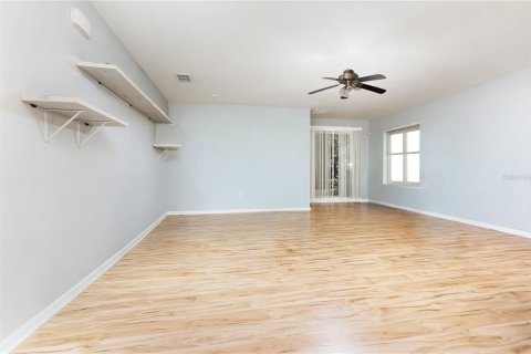 Villa ou maison à vendre à Davenport, Floride: 3 chambres, 163.79 m2 № 2277941 - photo 19