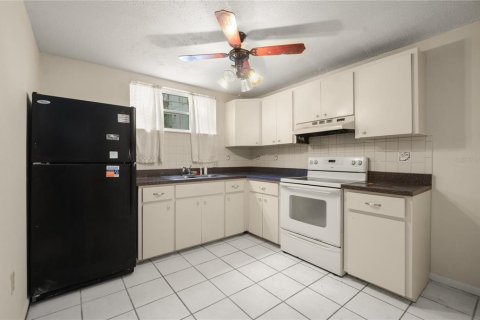 Casa en venta en Orlando, Florida, 4 dormitorios, 248.23 m2 № 1784921 - foto 14