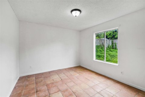 Casa en venta en Orlando, Florida, 4 dormitorios, 210.05 m2 № 1902866 - foto 18