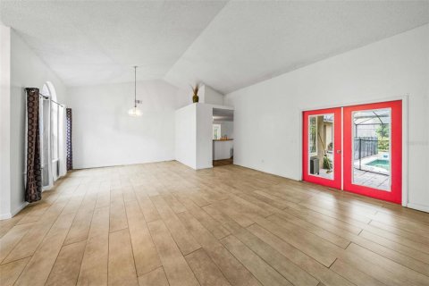 Casa en venta en Orlando, Florida, 4 dormitorios, 210.05 m2 № 1902866 - foto 4