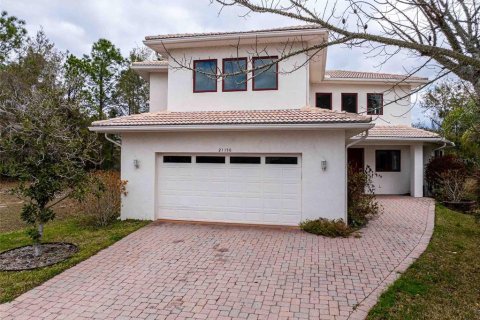 Villa ou maison à vendre à Land O' Lakes, Floride: 3 chambres, 289.48 m2 № 2413895 - photo 2