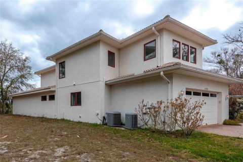 Villa ou maison à vendre à Land O' Lakes, Floride: 3 chambres, 289.48 m2 № 2413895 - photo 3