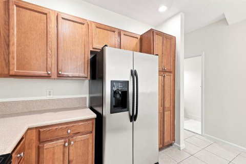 Touwnhouse à louer à Tamarac, Floride: 3 chambres, 156.82 m2 № 2359826 - photo 16