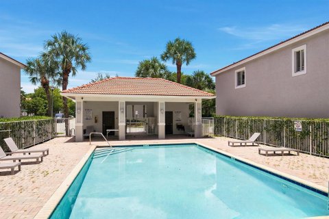 Touwnhouse à louer à Tamarac, Floride: 3 chambres, 156.82 m2 № 2359826 - photo 8