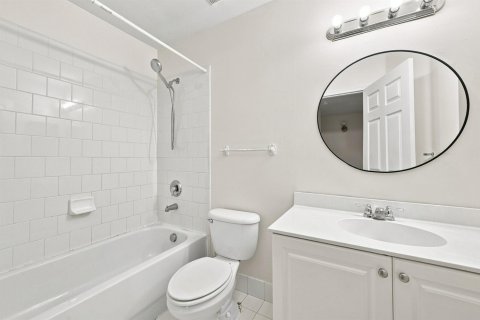 Touwnhouse à louer à Tamarac, Floride: 3 chambres, 156.82 m2 № 2359826 - photo 25