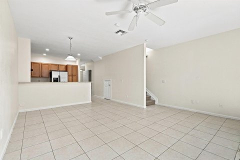 Touwnhouse à louer à Tamarac, Floride: 3 chambres, 156.82 m2 № 2359826 - photo 12