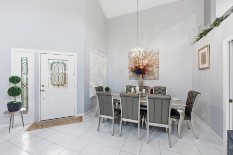 House in Boca Raton, Florida 4 bedrooms, 231.79 sq.m. № 2246243 - photo 21