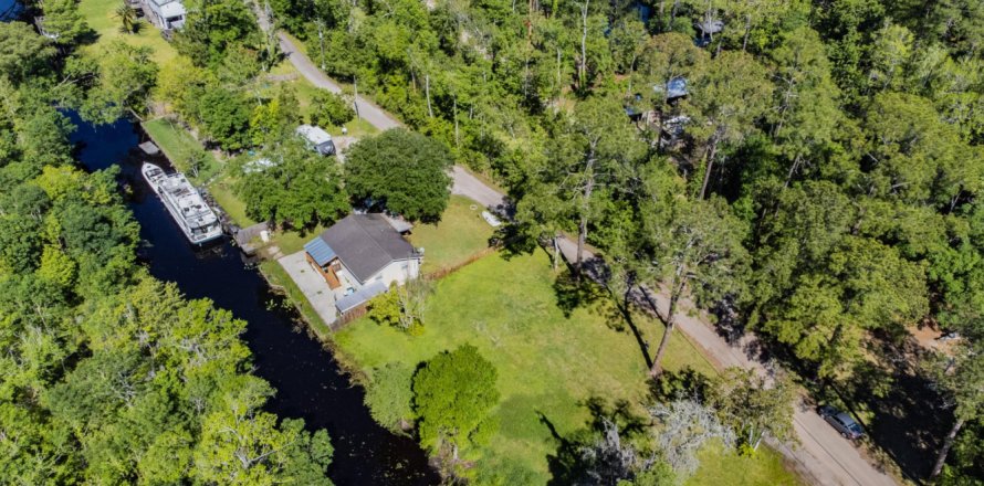 Land in Jacksonville, Florida № 772584