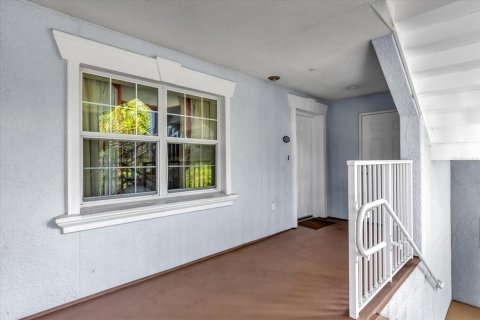 Condo in Four Corners, Florida, 3 bedrooms  № 1755004 - photo 3