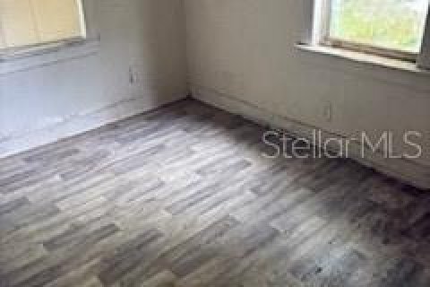 House in Tampa, Florida 3 bedrooms, 102.19 sq.m. № 2199672 - photo 8