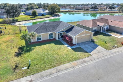 Villa ou maison à vendre à Mulberry, Floride: 4 chambres, 165.92 m2 № 2413648 - photo 2