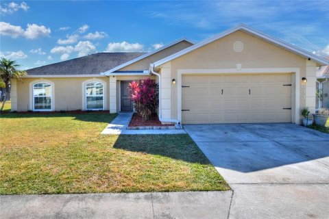 Villa ou maison à vendre à Mulberry, Floride: 4 chambres, 165.92 m2 № 2413648 - photo 4