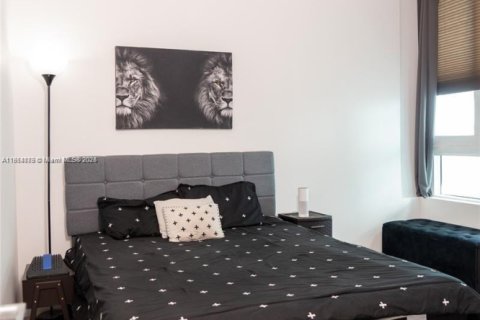 Купить кондоминиум в Майами, Флорида 1 спальня, 60.48м2, № 1766702 - фото 13