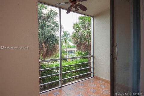 Condominio en venta en North Miami Beach, Florida, 1 dormitorio, 78.22 m2 № 1828218 - foto 12