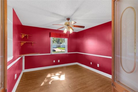 House in Ocoee, Florida 3 bedrooms, 127.37 sq.m. № 2386459 - photo 6