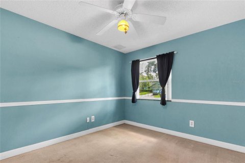 House in Ocoee, Florida 3 bedrooms, 127.37 sq.m. № 2386459 - photo 12