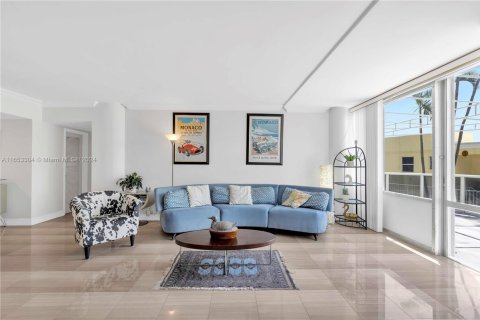 Condominio en venta en Miami Beach, Florida, 2 dormitorios, 141.21 m2 № 1711059 - foto 7
