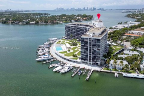 Condominio en venta en Miami Beach, Florida, 2 dormitorios, 141.21 m2 № 1711059 - foto 24
