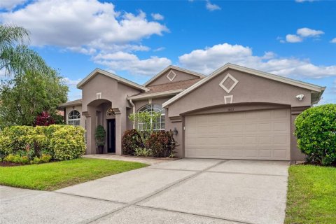 House in Wesley Chapel, Florida 3 bedrooms, 191.94 sq.m. № 1876466 - photo 6